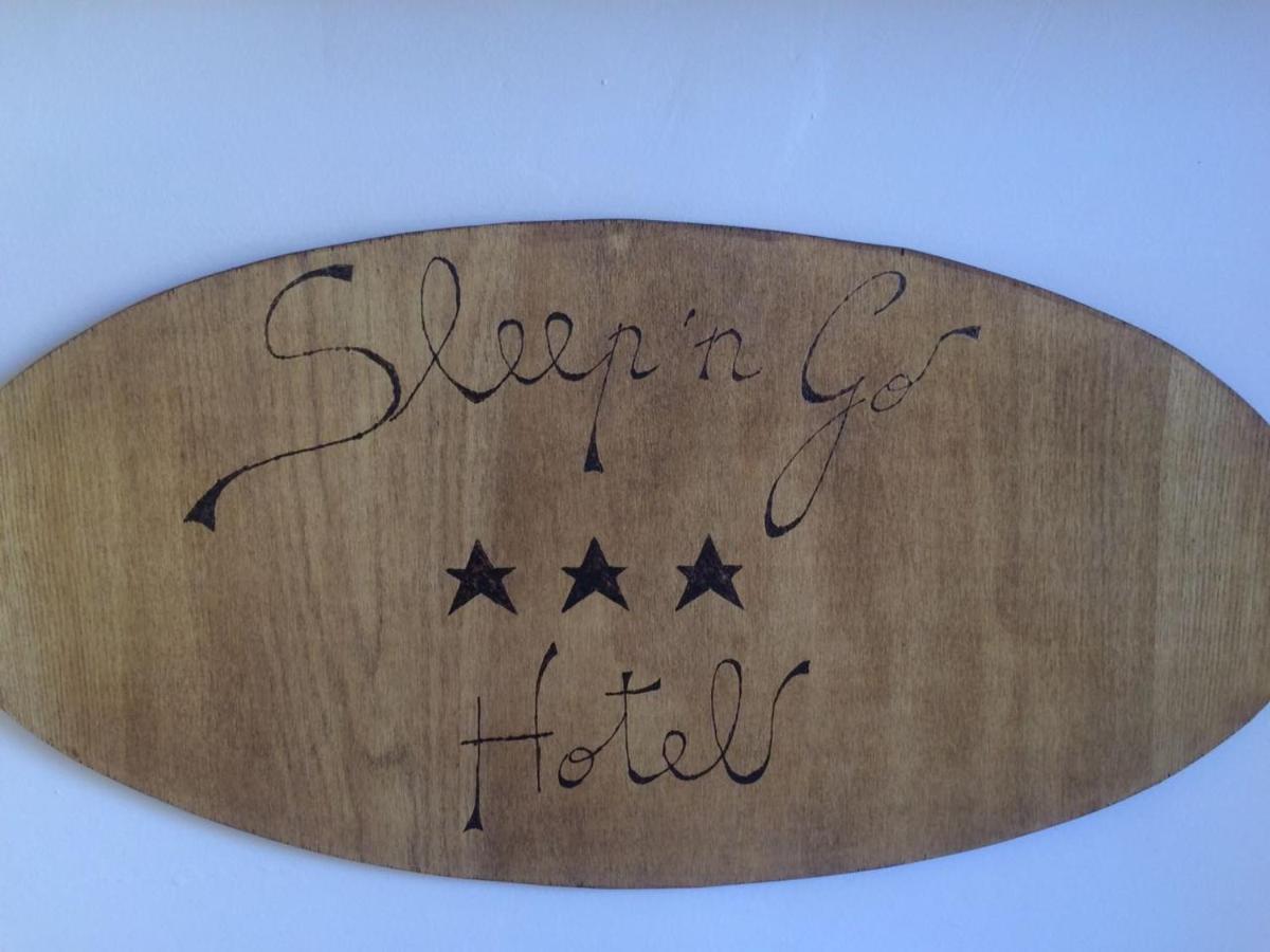 Sleep'N Go Hotel Fiumicino Exterior foto